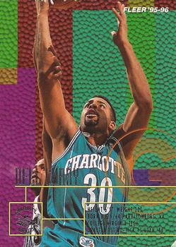 1995-96 Fleer #16 Dell Curry Front