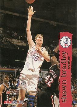1995-96 Hoops #121 Shawn Bradley Front