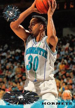 1995-96 Stadium Club #255 Dell Curry Front