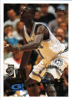 1995-96 Topps #237 Kevin Garnett Front