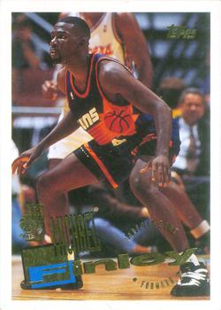 1995-96 Topps #256 Michael Finley Front