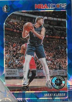 2019-20 Hoops Premium Stock - Prizms Blue Cracked Ice #94 Maxi Kleber Front