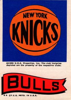 1973-74 Topps - Team Stickers #NNO New York Knicks / Bulls Front