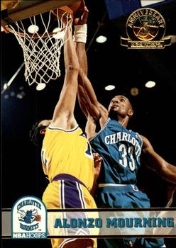 1993-94 Hoops - Fifth Anniversary Gold #23 Alonzo Mourning Front
