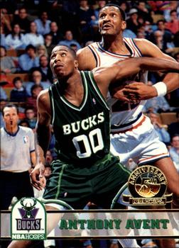 1993-94 Hoops - Fifth Anniversary Gold #119 Anthony Avent Front