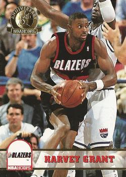 1993-94 Hoops - Fifth Anniversary Gold #397 Harvey Grant Front