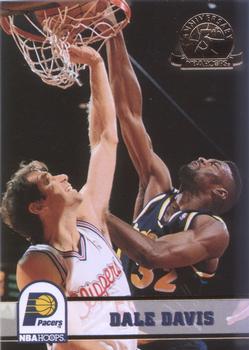 1993-94 Hoops - Fifth Anniversary Gold #84 Dale Davis Front