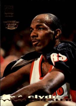 1993-94 Stadium Club - Members Only #117 Clyde Drexler Front
