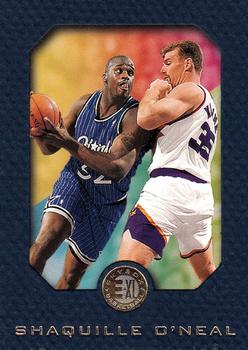 1995-96 SkyBox E-XL - Blue #60 Shaquille O'Neal Front