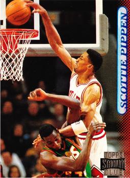 1996-97 Stadium Club - Members Only #1 Scottie Pippen Front