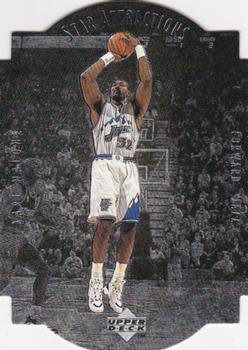 1997-98 Collector's Choice - Star Attractions #SA3 Karl Malone Front