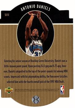 1997-98 Collector's Choice - Star Attractions Gold #SA16 Antonio Daniels Back