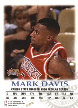 1997-98 SkyBox Premium - Autographics #NNO Mark Davis Back