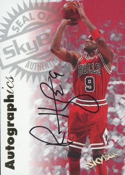 1997-98 SkyBox Premium - Autographics #NNO Ron Harper Front