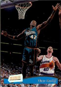1997-98 Stadium Club - Members Only I #37 Theo Ratliff Front
