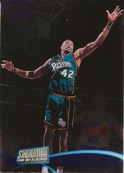 1997-98 Stadium Club - One of a Kind #37 Theo Ratliff Front