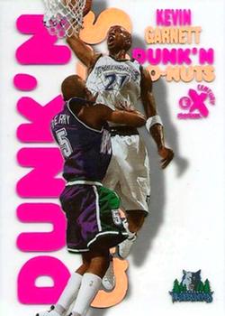 1998-99 SkyBox E-X Century - Dunk'N Go-Nuts #8DG Kevin Garnett Front