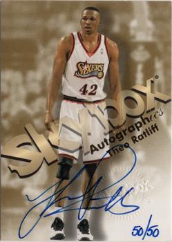 1998-99 SkyBox Premium - Autographics Blue #NNO Theo Ratliff Front