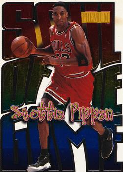 1998-99 SkyBox Premium - Soul of the Game #3 SG Scottie Pippen Front