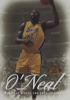 1999-00 Flair Showcase - Legacy Collection #7 Shaquille O'Neal Front