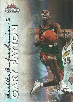 1999-00 Fleer Force - Forcefield #153 Gary Payton Front