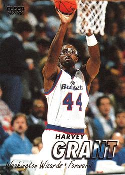 1997-98 Fleer #57 Harvey Grant Front