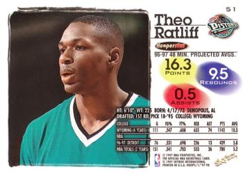 1997-98 Hoops #51 Theo Ratliff Back