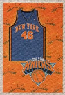 2009-10 Panini NBA Stickers (Argentina) #23 New York Knicks Logo Front