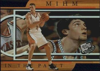 2000 Press Pass - In the Paint Die Cut #IP1 Chris Mihm Front