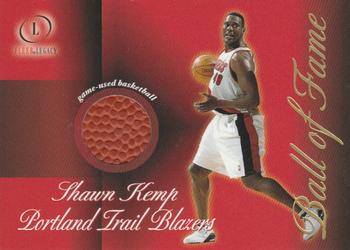 2000-01 Fleer Legacy - Ball of Fame #13 BF Shawn Kemp Front