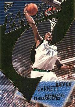 2000-01 Topps Gallery - Gallery Extremes #E4 Kevin Garnett Front
