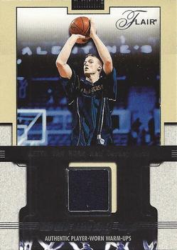 2001-02 Flair - Warming Up #NNO Keith Van Horn Front