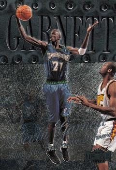 1998-99 Metal Universe #65 Kevin Garnett Front