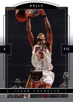 2003-04 SkyBox LE - Retail #32 Tyson Chandler Front