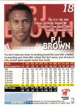 1999-00 Hoops #18 P.J. Brown Back
