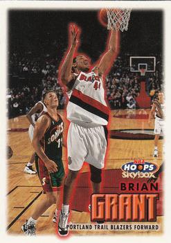 1999-00 Hoops #77 Brian Grant Front
