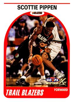 1999-00 Hoops Decade #129 Scottie Pippen Front