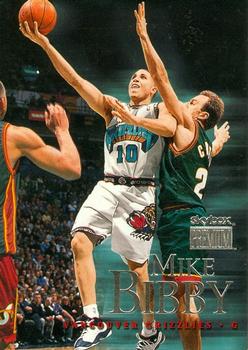 1999-00 SkyBox Premium #52 Mike Bibby Front