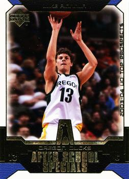 2003 UD Top Prospects - After School Specials #AS4 Luke Ridnour Front