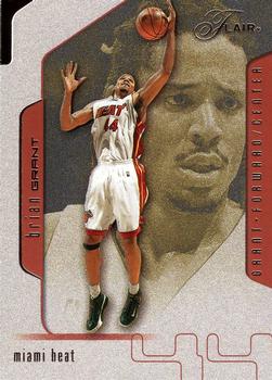 2001-02 Flair #44 Brian Grant Front