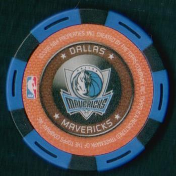 2005-06 Topps NBA Collector Chips - Blue #NNO Dirk Nowitzki Back