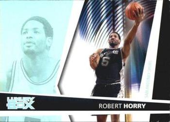 2005-06 Topps Luxury Box - Tier Reserved #17 Robert Horry Front