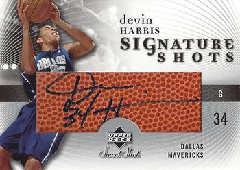 2005-06 Upper Deck Sweet Shot - Signature Shots #SS-DE Devin Harris Front