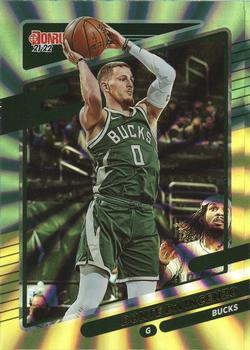 2021-22 Donruss - Holo Green and Yellow Laser #94 Donte DiVincenzo Front