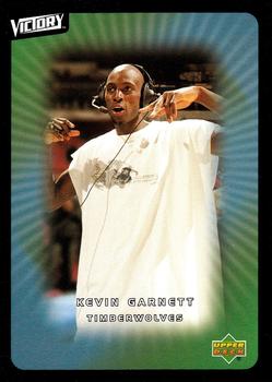 2003-04 Upper Deck Victory #54 Kevin Garnett Front