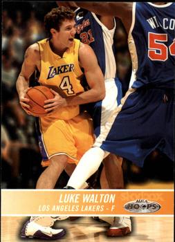 2004-05 Hoops #3 Luke Walton Front