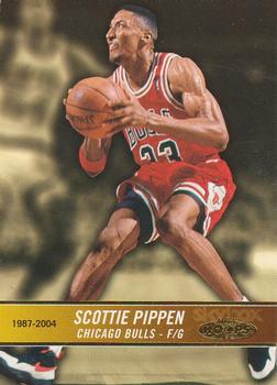 2004-05 Hoops #172 Scottie Pippen Front