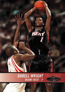 2004-05 Hoops #190 Dorell Wright Front