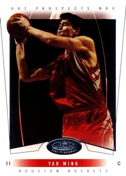 2004-05 Hoops Hot Prospects #21 Yao Ming Front