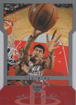 2004-05 SkyBox LE #43 Yao Ming Front